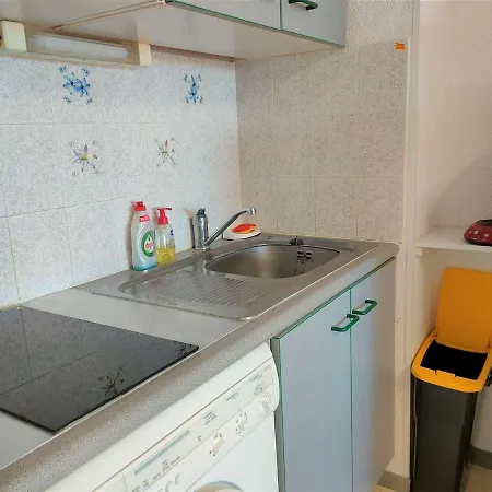 2 Pieces Cabine, Piscine, Proche - 6 Pers. - Fr-1-225-792 Apartment